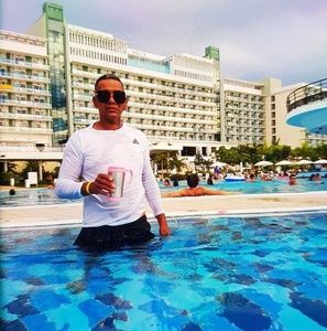 Meet your Posher, Daniel reinaldo